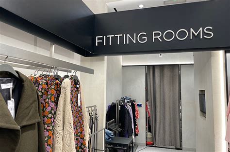 best fitting room experience